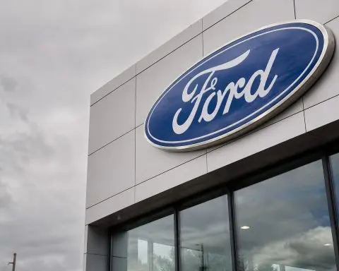 Ford (NYSE:F) rises as Q2 outlook meets F-Series inventory shift