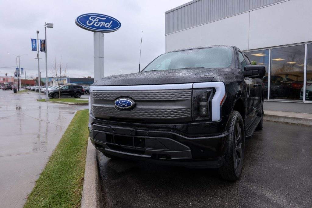Ford (NYSE:F) quality improvements reduce warranty accruals, as cash outflows remain slower to decline