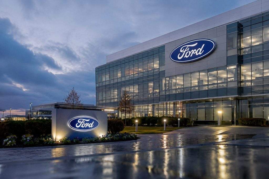 Ford shares hit analysts’ target price, trading 40% above GM