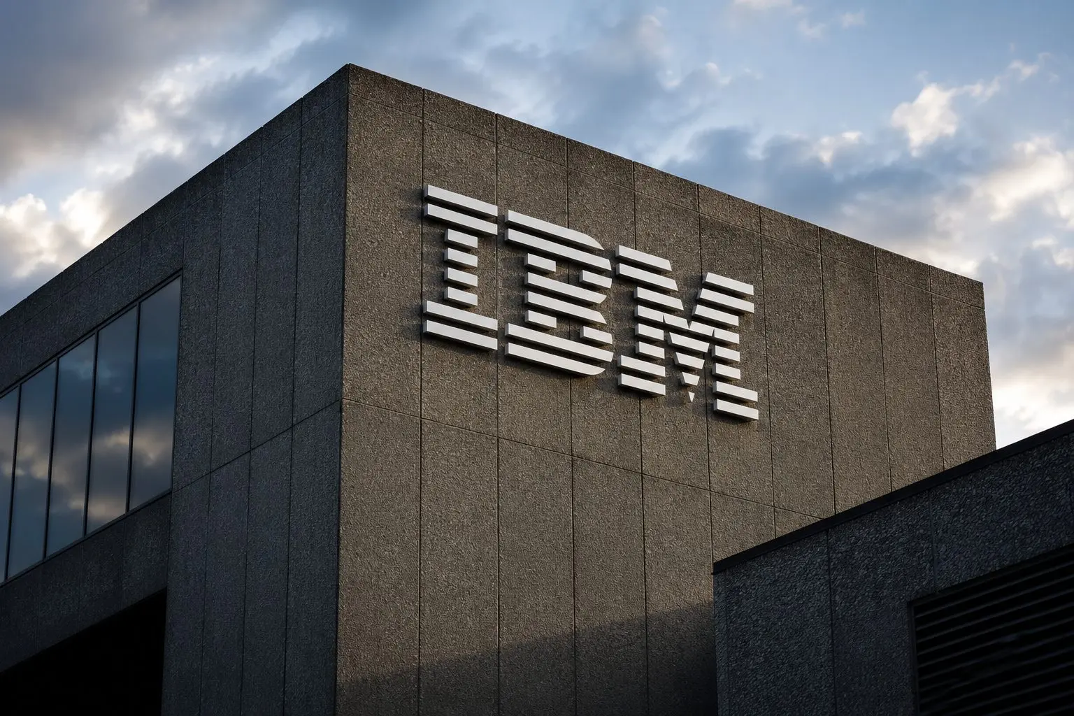 IBM (NYSE:IBM) set for $10.9 billion cash-flow hurdle ahead of Q2 earnings