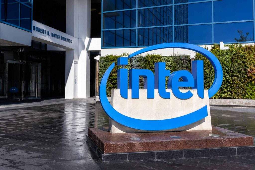 Intel Shares Steady in U.S. Premarket as AI-driven CPU Sales Lift Profits Expectations