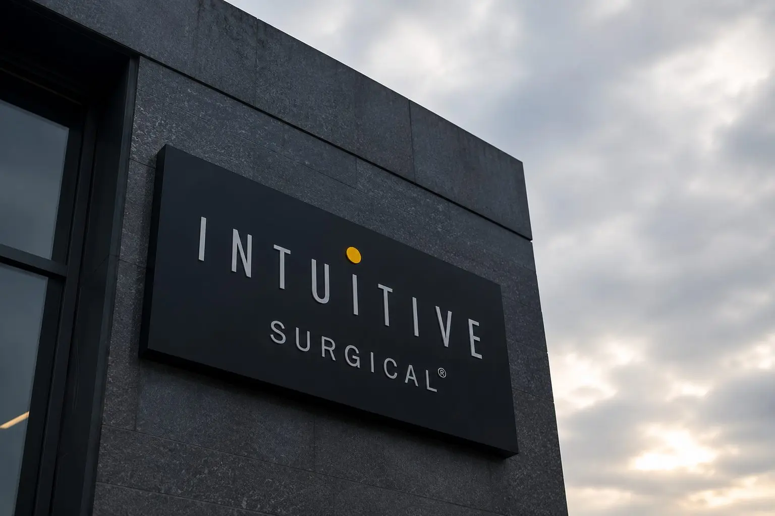 Intuitive Surgical (NASDAQ:ISRG) gains $6.9 billion in run-up to Q2, but gap on value sticks