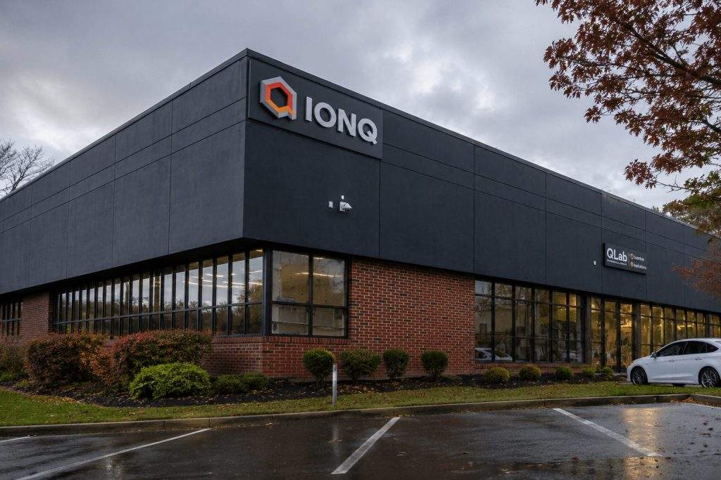 IonQ, Inc. (NYSE:IONQ) Gains 6% on Quantum Deals Amid Ongoing Valuation Worries
