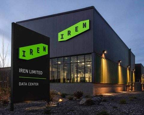 IREN Limited (NASDAQ:IREN) keeps AI-contract rally, eyes shift to delivery pace