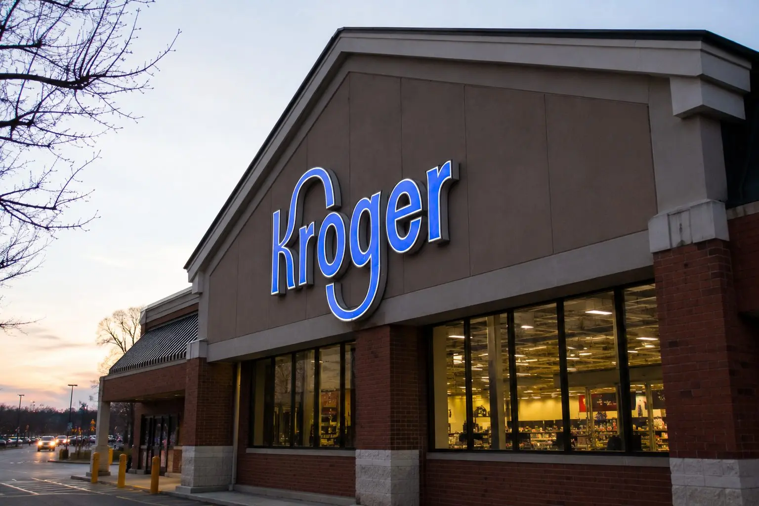 Kroger (NYSE:KR) Giant Eagle deal prices $9 billion grocer at 0.18 times sales