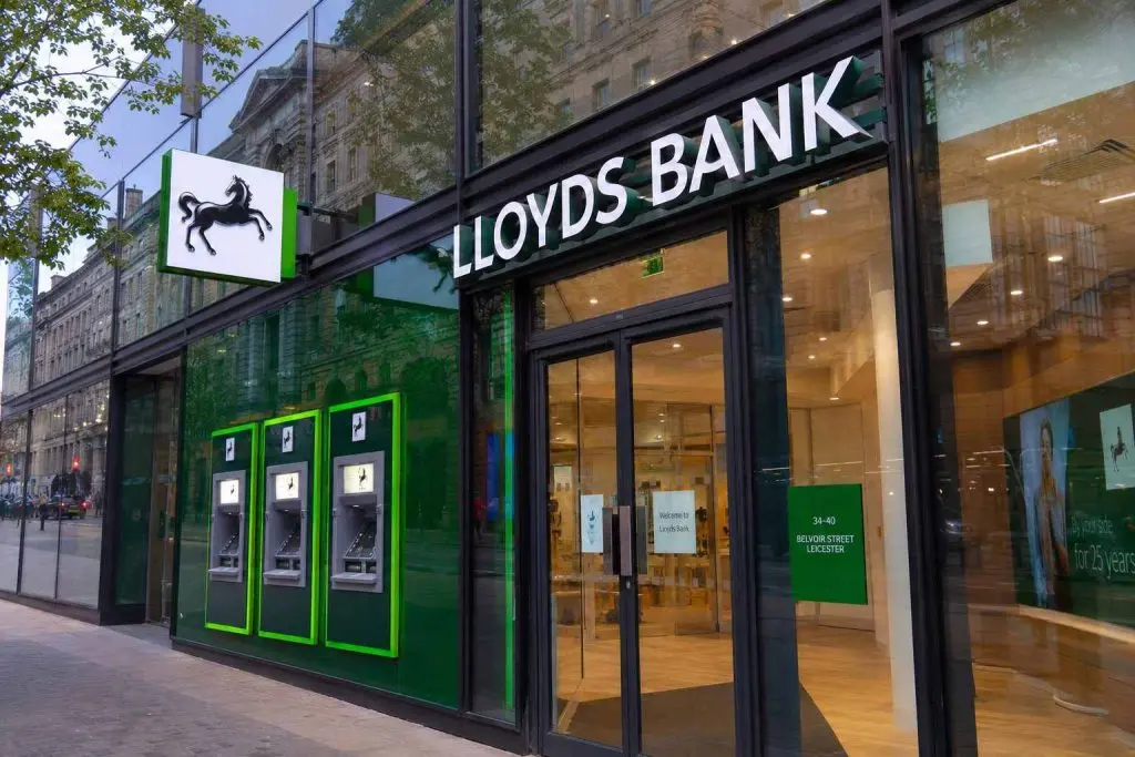Lloyds Banking Group (LON:LLOY) buyback grows more expensive ahead of July 30 strategy review