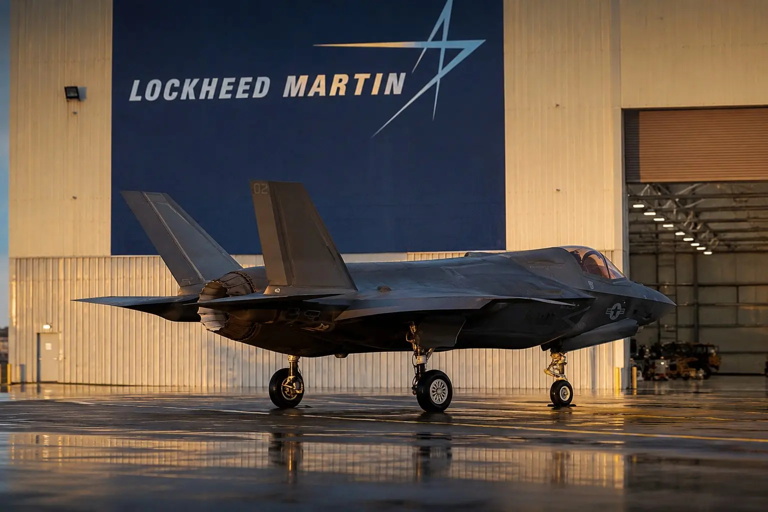 Lockheed Martin (NYSE:LMT) shares climb 10.5% after free-cash-flow outlook boosted by reduced capex