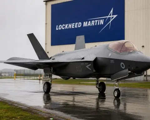 Lockheed Martin (NYSE:LMT) Ultra Maritime deal puts high price on undersea growth
