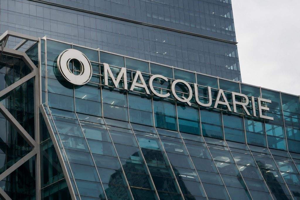 Macquarie Group (ASX:MQG) deposit growth highlights focus on margins near 52-week top
