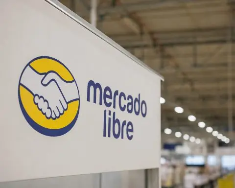 MercadoLibre (MELI) shares gain 3.7%, market value up $3.4B—even as the new target signals 4% more upside