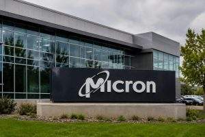 Micron (NASDAQ:MU) rises as AI-driven market drop underscores memory supply limits