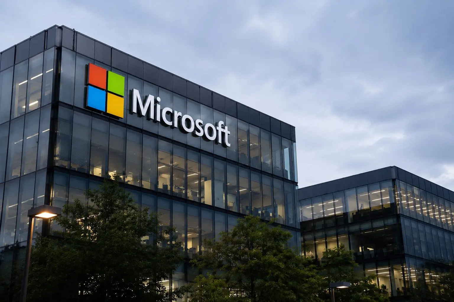 Microsoft’s (NASDAQ:MSFT) AI investment of $40 billion scrutinized ahead of earnings