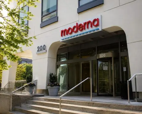 Moderna (NASDAQ:MRNA) gains $2.9 billion as investors pile into flu push, beating 2025 revenue