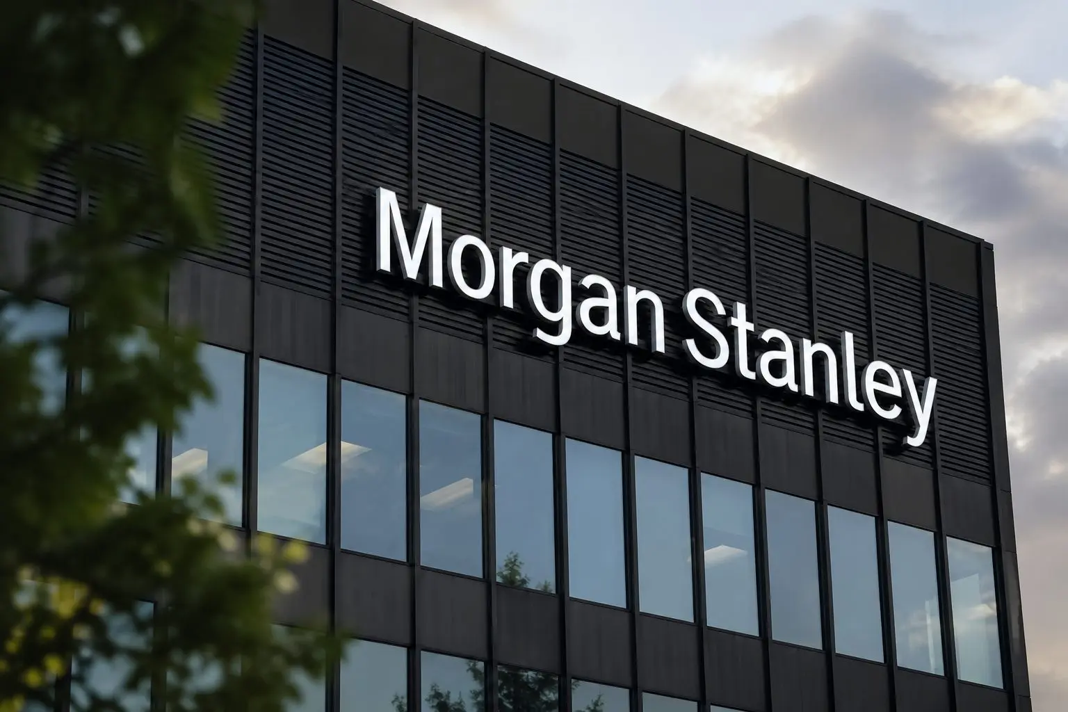 Morgan Stanley (NYSE:MS) stock holds above $227 ahead of earnings, flows on watch