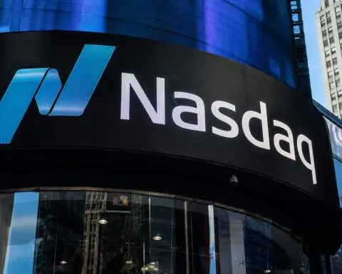 Nasdaq climbs as AI trading contracts offset Dow weakness