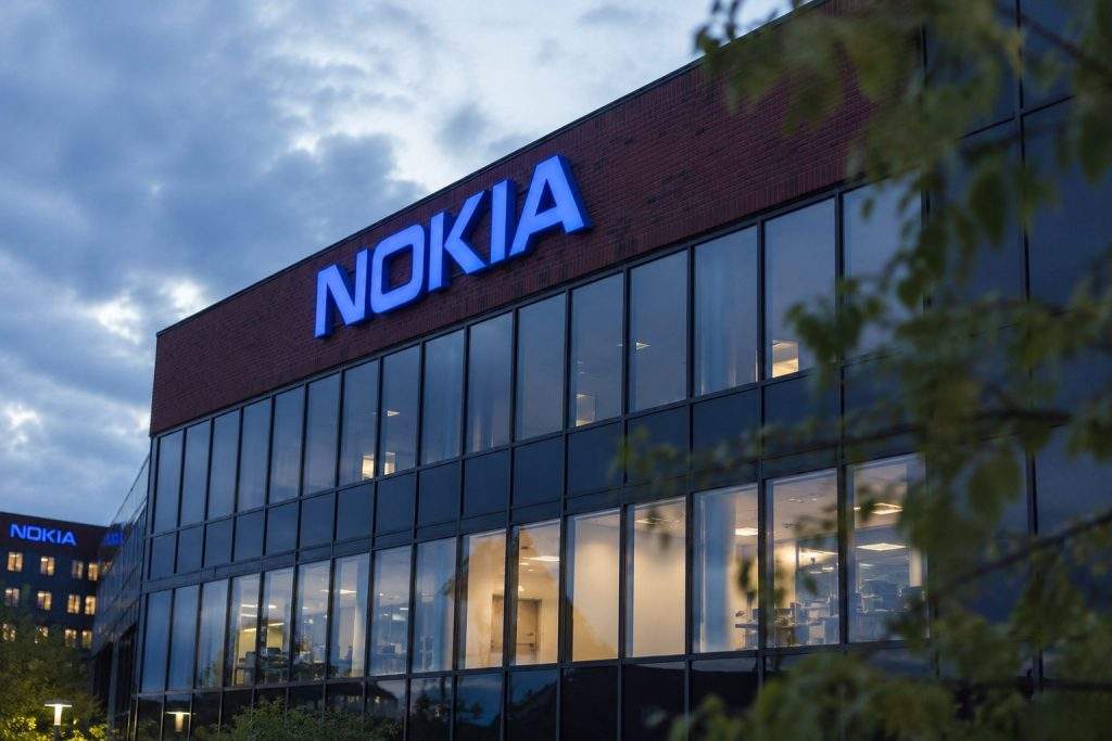 Nokia (HEL:NOKIA) drops 19% this week ahead of July 23 AI margin test