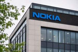 Nokia (HEL:NOKIA) shares drop as FMR cuts stake below 5% ahead of Q2