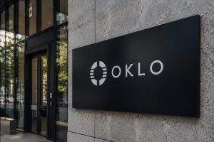 Oklo Shares Plunge 76%, Still Valued at $5.4 Billion Without Revenue