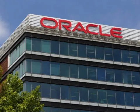 Oracle (NYSE:ORCL) AI backlog tops market cap but spending keeps rising