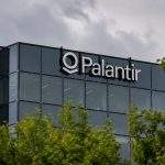 Palantir Technologies (NASDAQ:PLTR): AI wealth concerns highlight 39 repeated sales forecasts