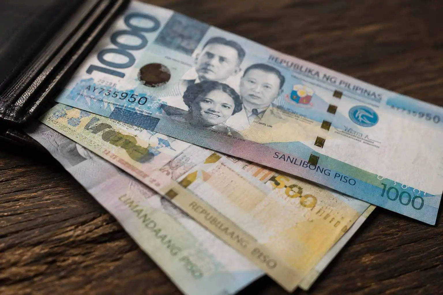 Peso steady as oil slides almost 14% before U.S. CPI data