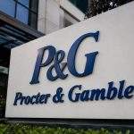 P&G (NYSE:PG) Outperforms Staples Sector as Oil Surge Challenges July Earnings