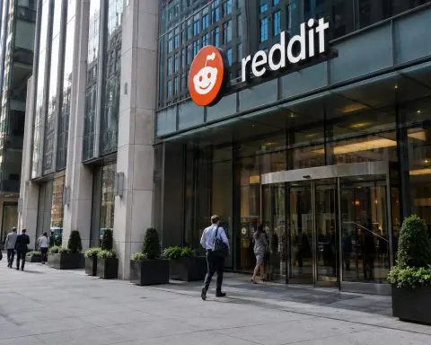 Reddit Shares Fall Following Q2 Earnings Beat as U.S. User Numbers Flatten