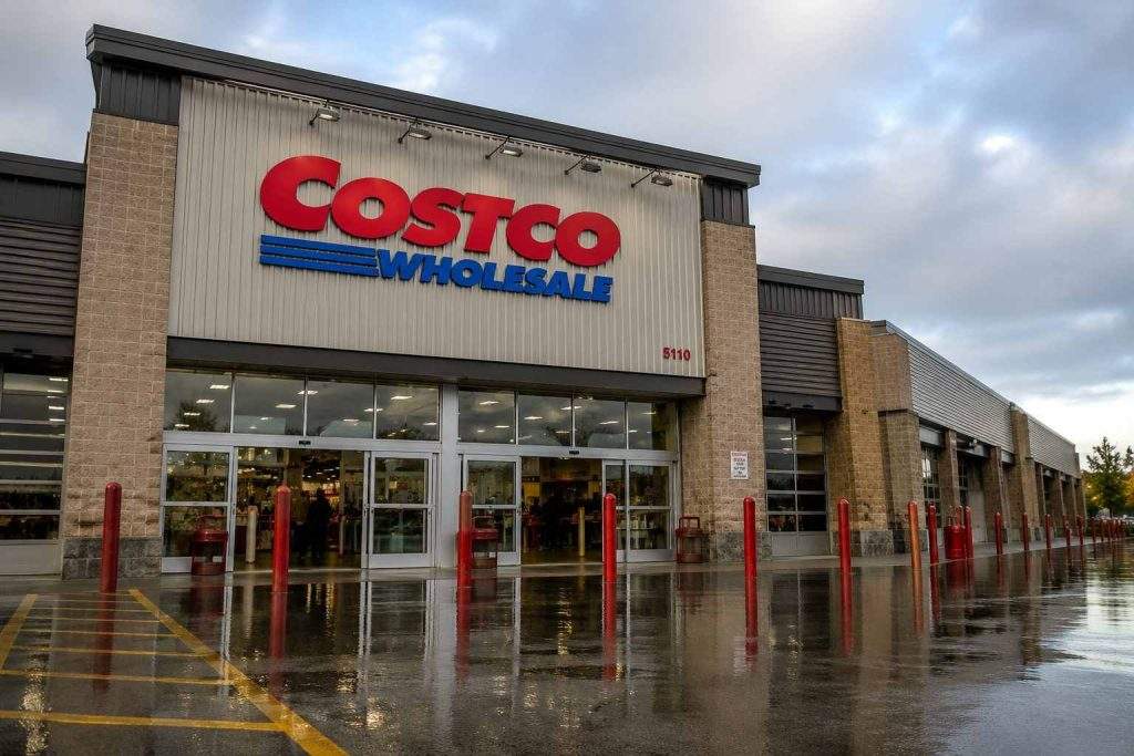 Sam’s Club comes out ahead of Costco (NASDAQ:COST) on chicken; Walmart (NASDAQ:WMT) gains in traffic