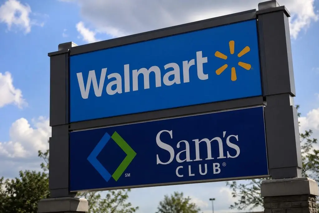 Sam’s opens for July 4, gives Walmart a shot at members as Costco stays closed