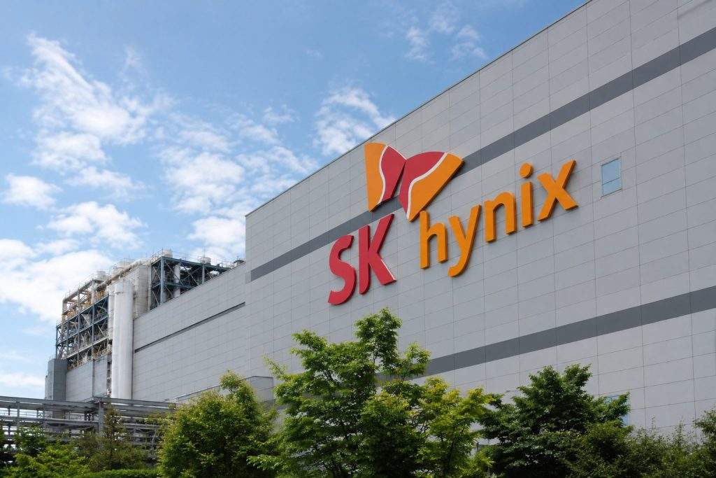 SK hynix (KRX:000660) jumps 170 trillion won as KOSPI chip rally weighs AI spending risks SK hynix (KRX:000660) jumps 170 trillion won as KOSPI chip rally weighs AI spending risks