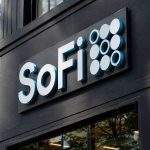 SoFi Technologies (NASDAQ:SOFI) Shares Could See 10% Volatility with 62% of 2026 EPS Dependent on H2 Results