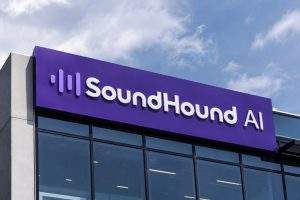 SoundHound AI (NASDAQ:SOUN) reaches 52-week low; shares unaffected by healthcare push