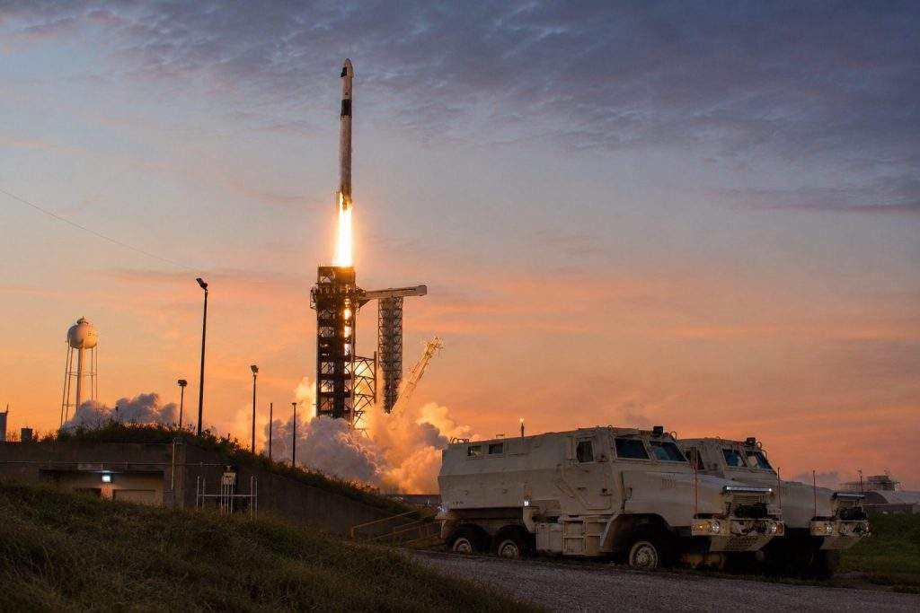 SpaceX (NASDAQ:SPCX) Pentagon AI Discussions Highlight $7.7 Billion Capital Expenditure