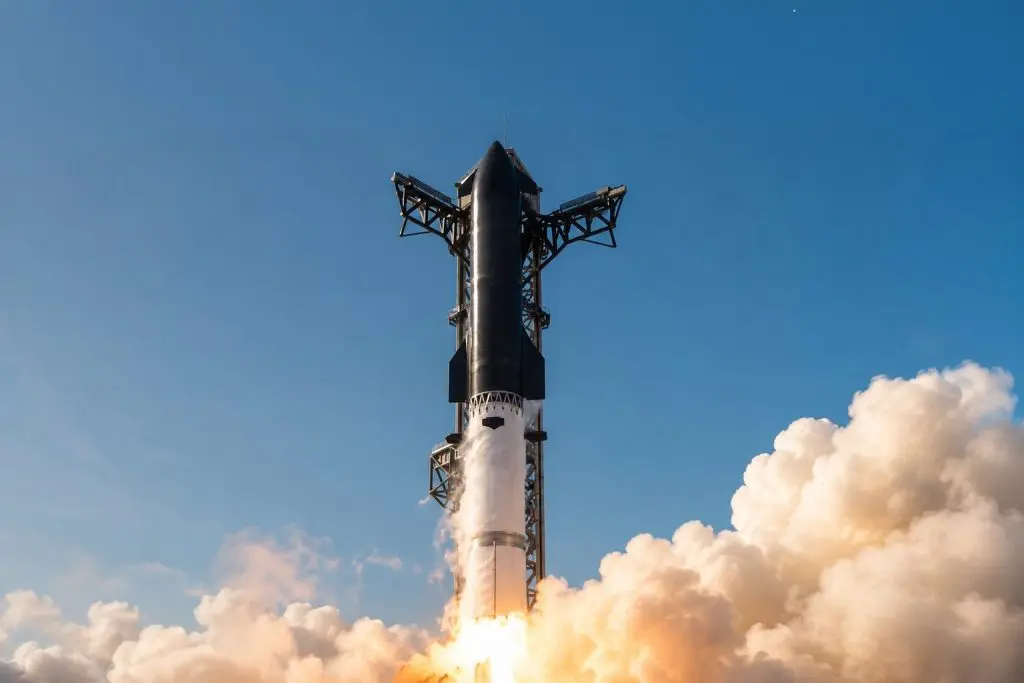 SpaceX (NASDAQ:SPCX) Starship Heat Shield Endures Stress Test While Shares Drop to All-Time Low