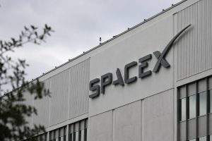 SpaceX (NASDAQ:SPCX) Faces Challenge of Rebuilding $1.3 Trillion to Meet Wall Street’s $225 Projection