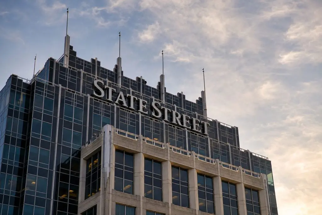 State Street (NYSE:STT) at new high; ETF flows boost fee outlook