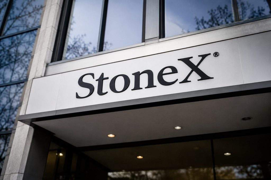 StoneX Group Inc. (NASDAQ:SNEX) climbs 2.3% following split as certain feeds report a 32% decline StoneX Group Inc. (NASDAQ:SNEX) climbs 2.3% following split as certain feeds report a 32% decline
