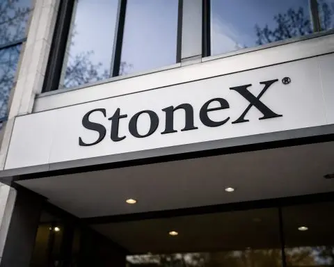 StoneX Group Inc. (NASDAQ:SNEX) climbs 2.3% following split as certain feeds report a 32% decline