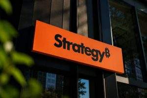 Strategy stock pops after $1.15 billion share sale shift to cash test