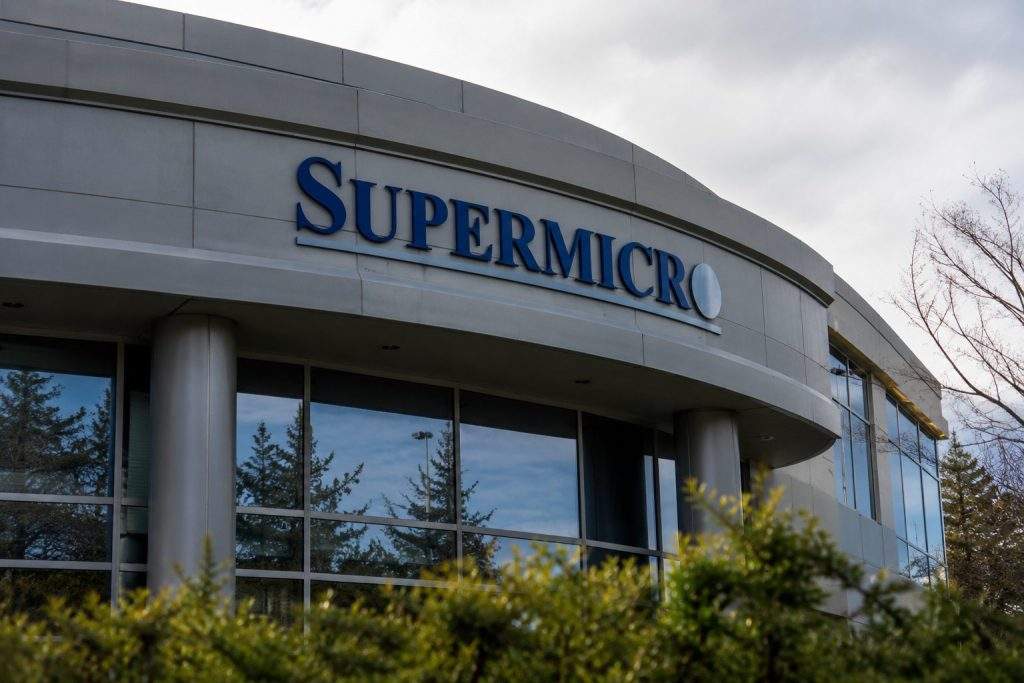 Super Micro (NASDAQ:SMCI) trails other AI names as shares drop below June sale price