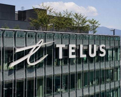 TELUS Corporation (TSE:T) drops after dividend adjustment narrows yield gap