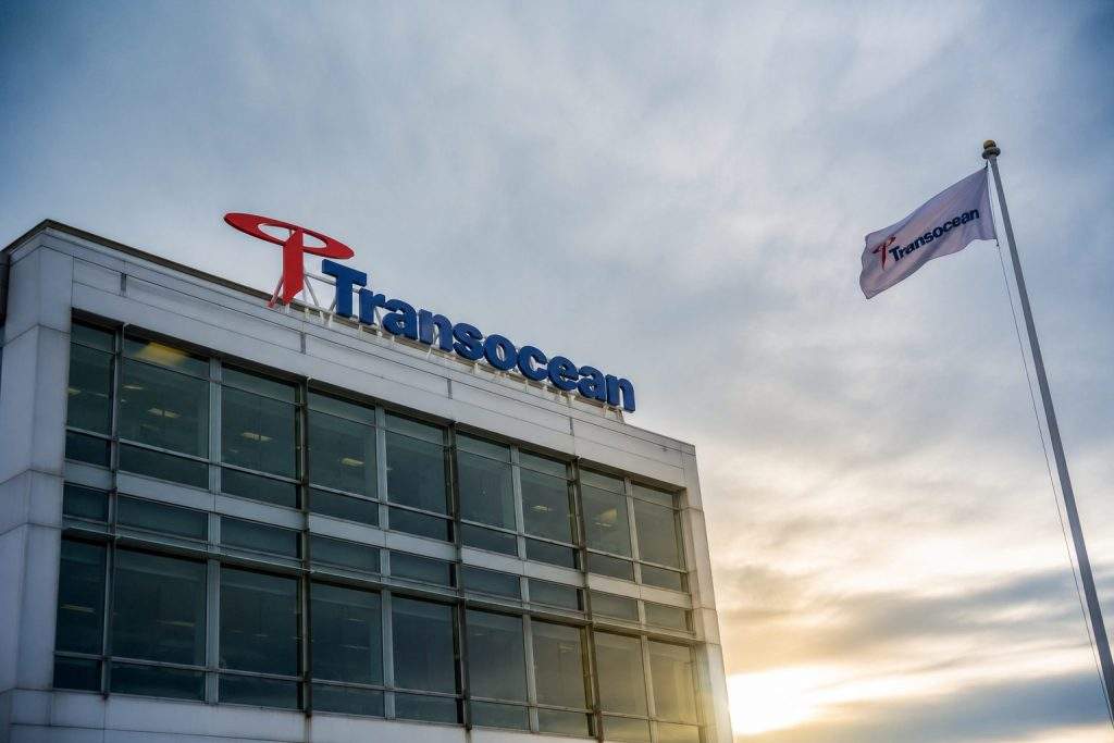 Transocean (NYSE:RIG) shares lag as oil rallies 16% for the week, with merger spread steady at 2.3%