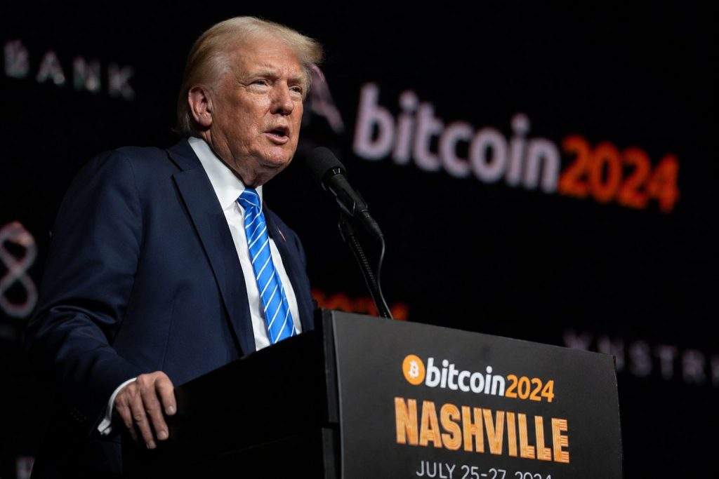 Trump crypto haul hits $1.4 billion, worth 64% of Trump Media (NASDAQ:DJT)