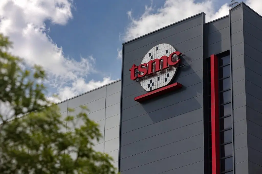 TSMC Shares (TPE:2330; NYSE:TSM) Maintain Weekly Rise; Price Increases Align With 2nm Expenses