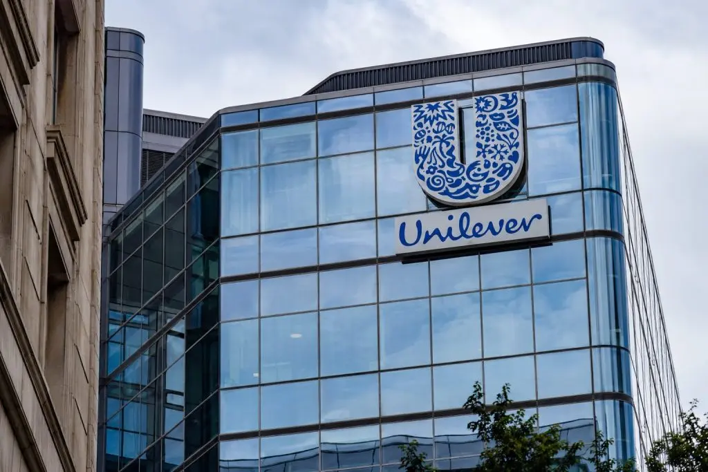 Unilever PLC (LON:ULVR) Shares Decline with Ongoing Volume Gains Awaiting Profit Boost