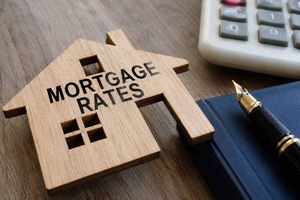 US mortgage refi window stuck closed as wide spread, not Fed cut, keeps rates high