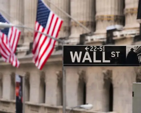 US Stocks Open Mixed With Tech Under Pressure