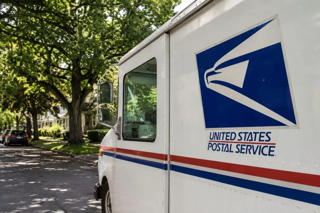 USPS stamp hike to 82 cents raises volume risk for mail-related stocks