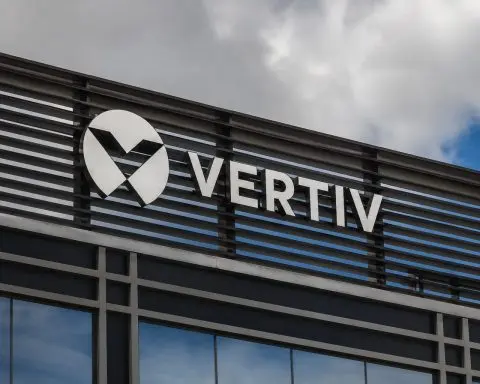 Vertiv Climbs 6% After Tumultuous 18% Swing; 50x Earnings Level In Sight