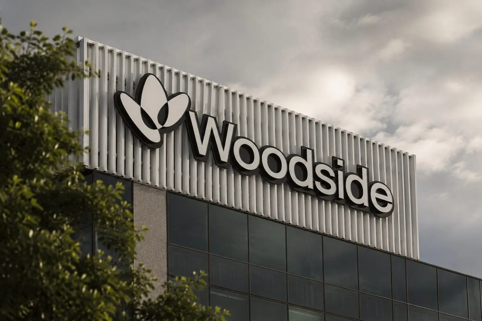 Woodside’s Oil Rally Upside Shifts After Gas Mix and Hedges